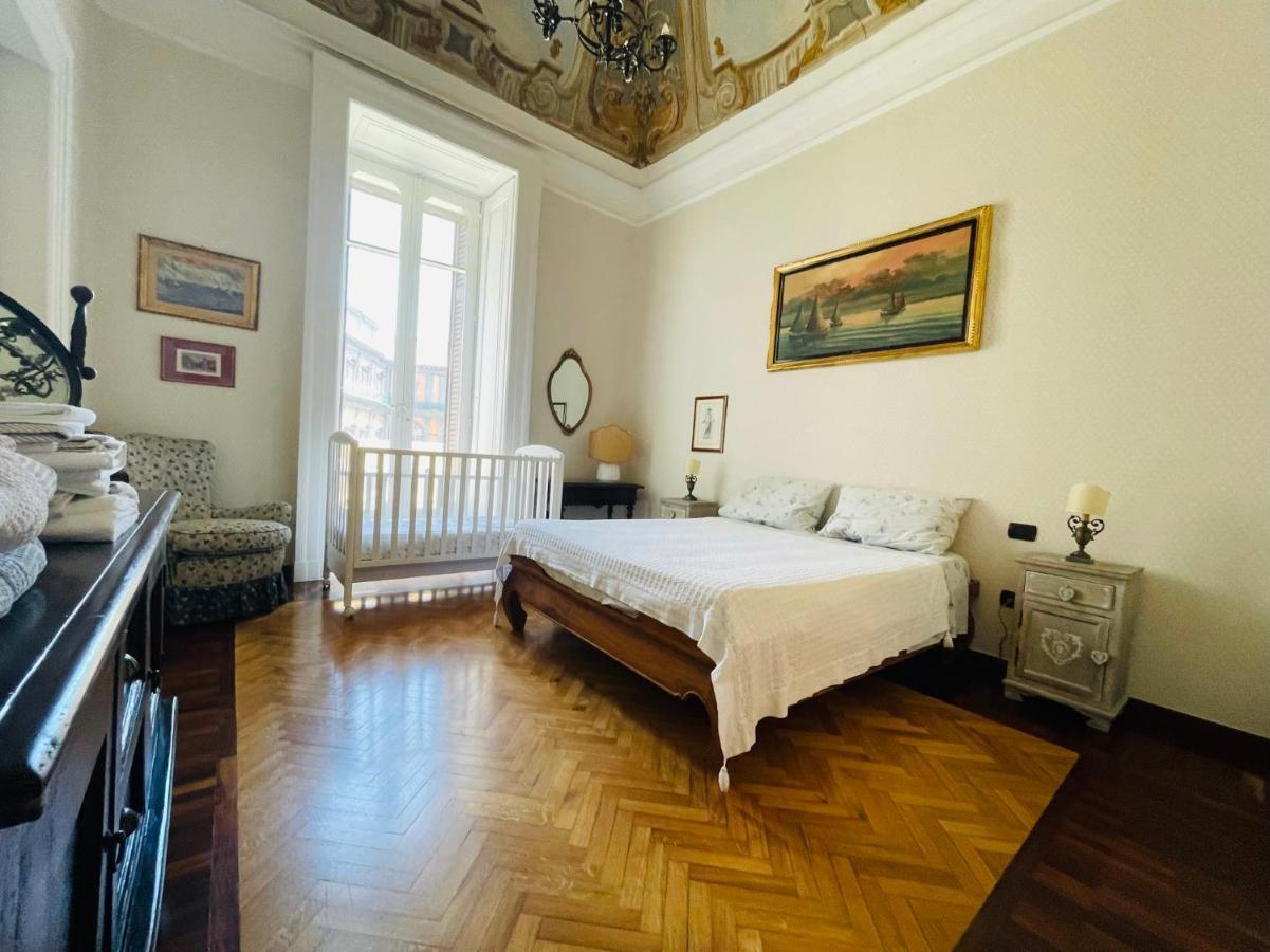 Appartamento Sul Teatro San Carlo Naples Extérieur photo
