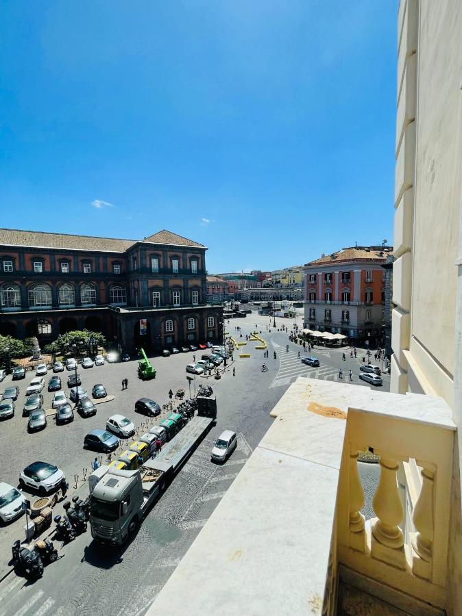 Appartamento Sul Teatro San Carlo Naples Extérieur photo