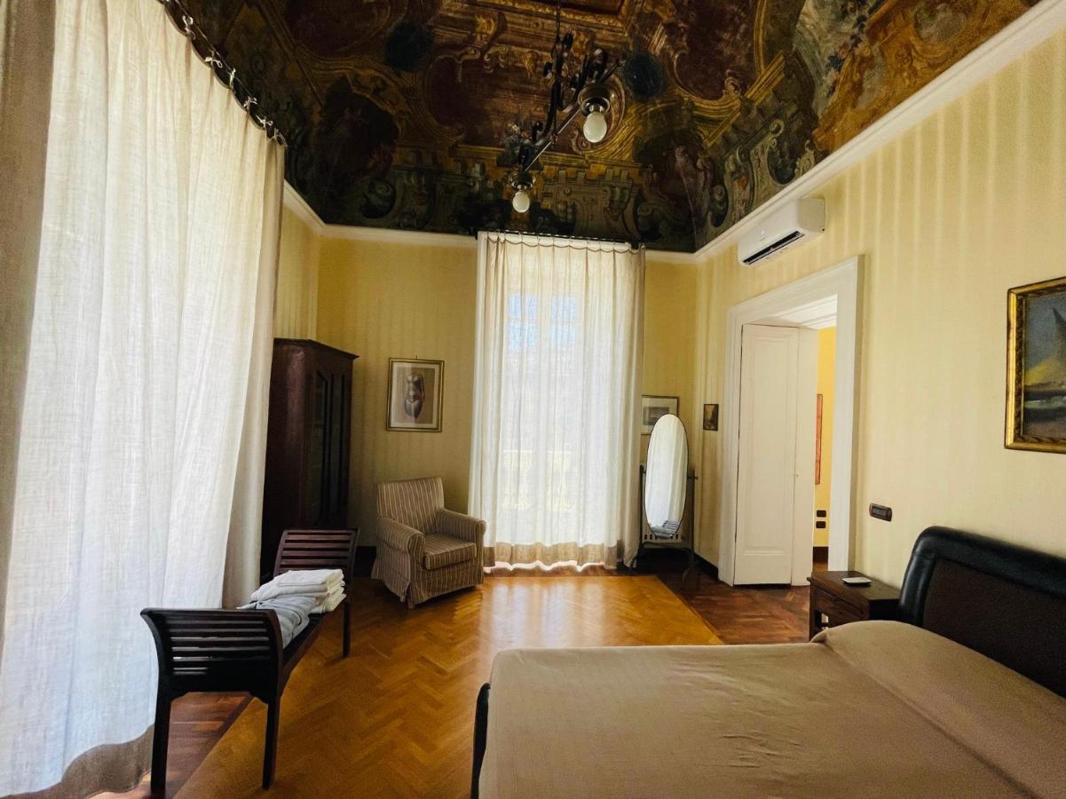 Appartamento Sul Teatro San Carlo Naples Extérieur photo