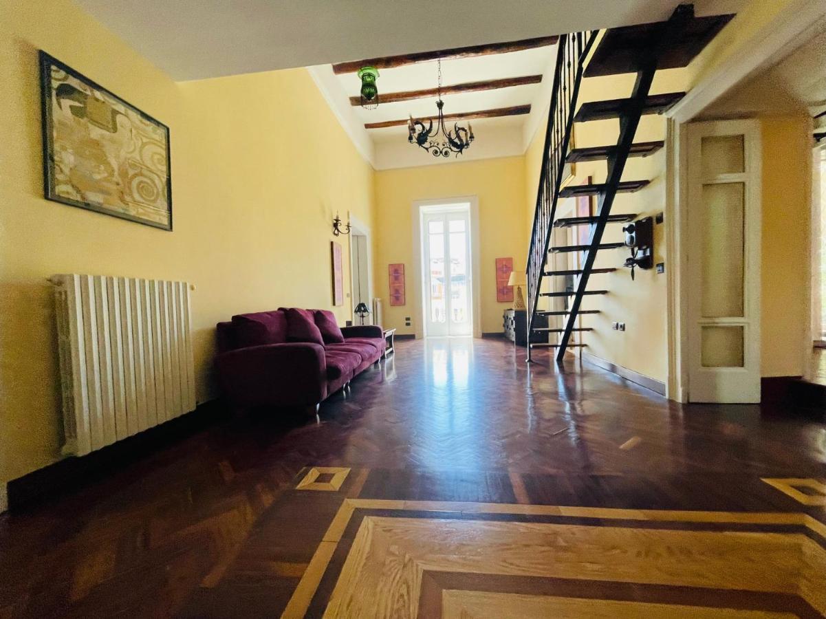 Appartamento Sul Teatro San Carlo Naples Extérieur photo