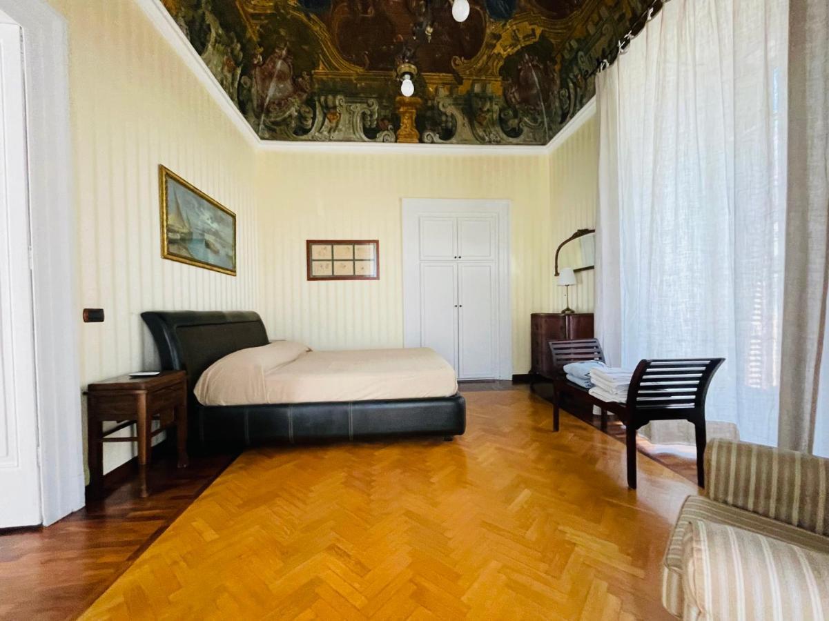 Appartamento Sul Teatro San Carlo Naples Extérieur photo